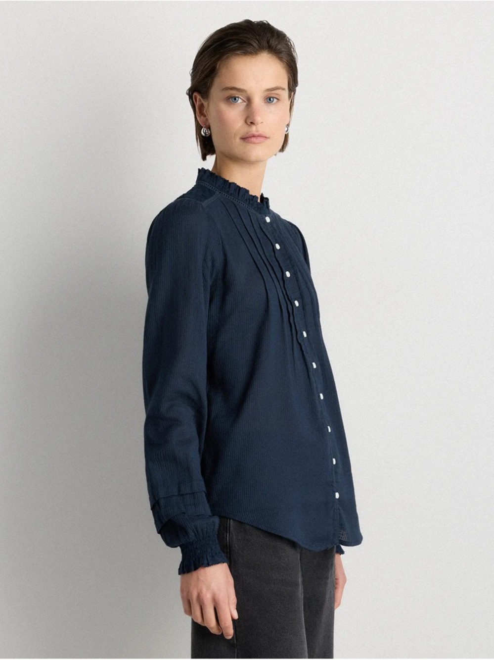 Quince Organic Textured Cotton Peasant Classic Navy Ruffle Sleeve‎ Blouse XL - Picture 4 of 14